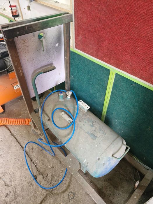 Ресивер в отличном  состоянии.