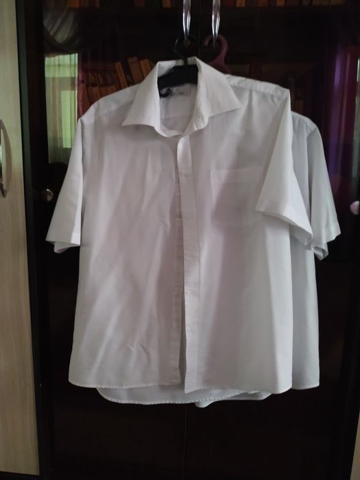 Рубашки мужские с коротким руковом, ворот 42-43 б/у
