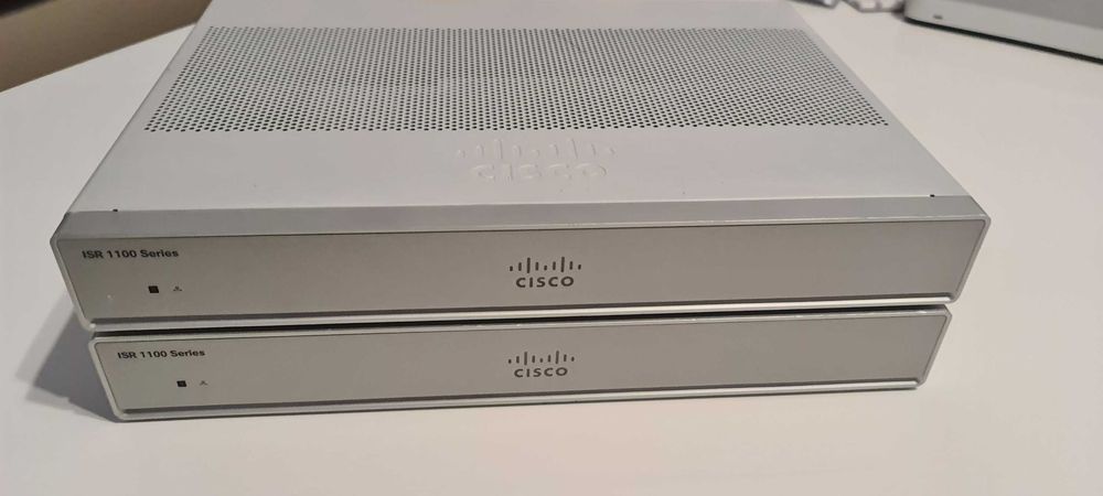 Router Cisco C1111-8P 8-Port Dual WAN Gigabit Ethernet - PoE