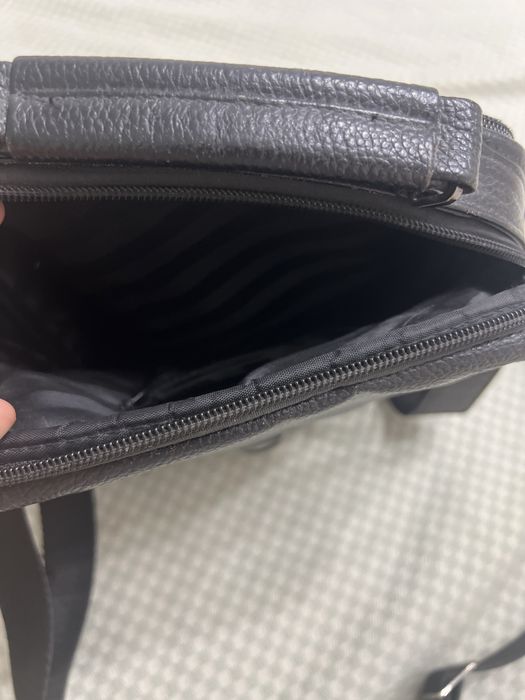 Барсетка из кожи