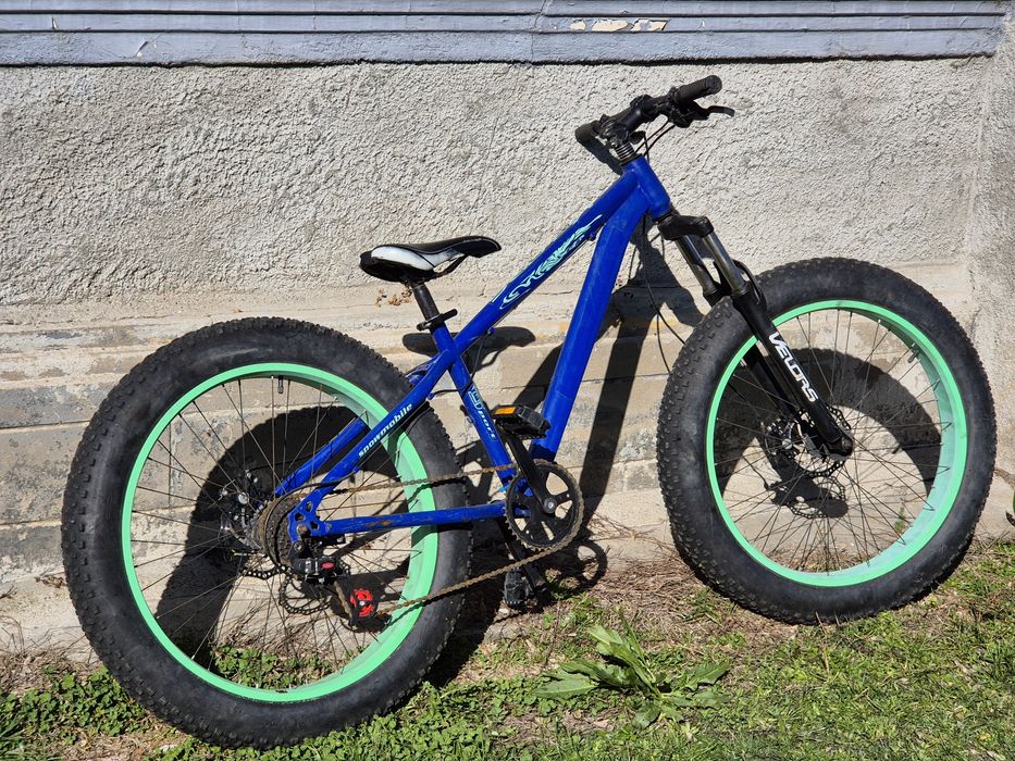 Bicicleta MTB Velors Fat Bike