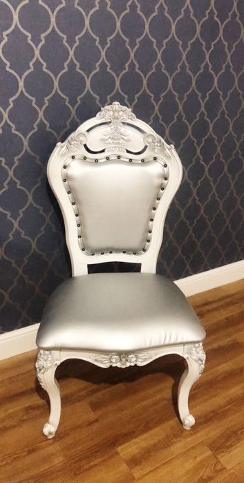 Стулья за 20 тыс. за 1 шт.