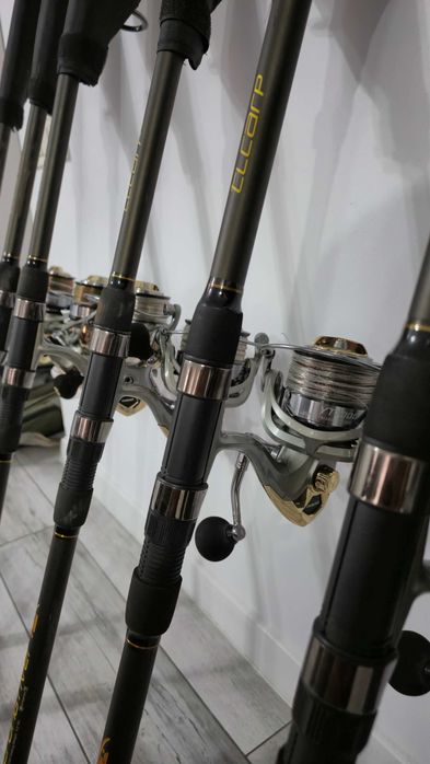 Set Pescuit Crap/Râu: Lansetă FL Strong River 3.30m (3.5lbs) + Mulinetă Saimino YT7000 (cu fir monofilament)