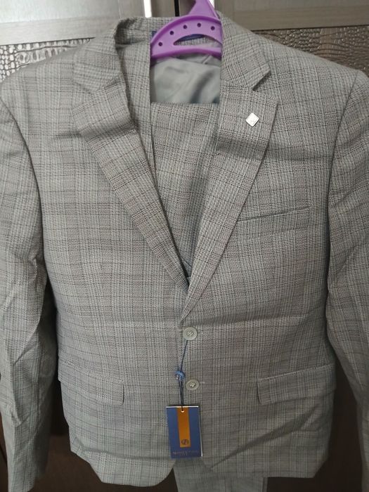 Классический костюм тройка