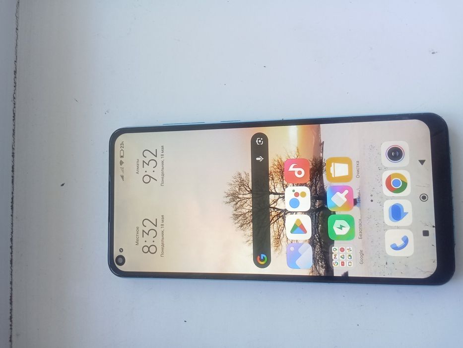 Продам телефон Redmi Note 9  4/64GB