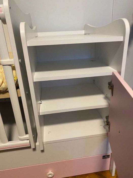 Детско легло тип люлка, почти ново, в отлично състояние!