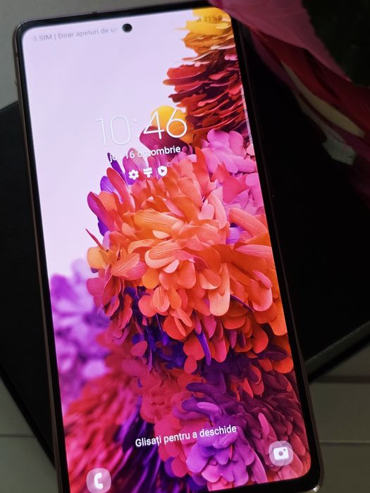 Vand telefon samsung s 20FE