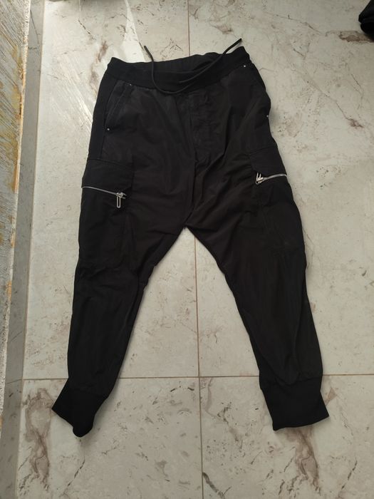 Pantaloni Made by society