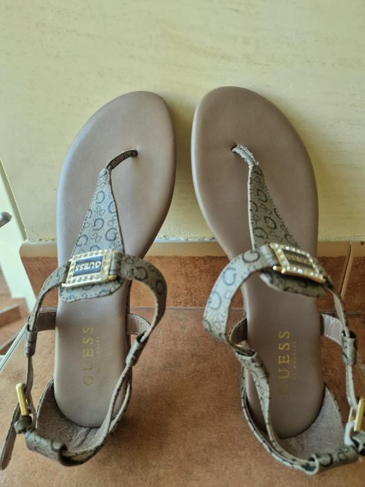 Дамски сандали  Guess