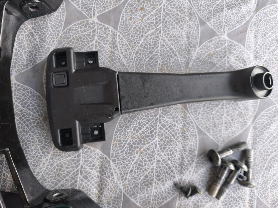 Стойка с управление за honda Adv 350