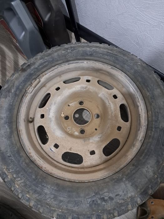 Покрышка шина продаётся