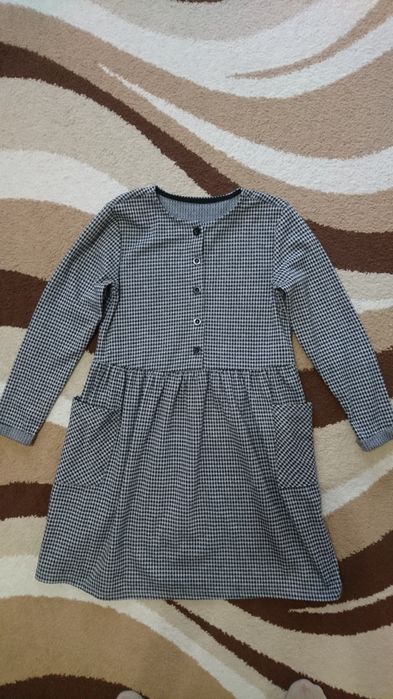 Платья на девочку 4-6 лет и 9-13лет