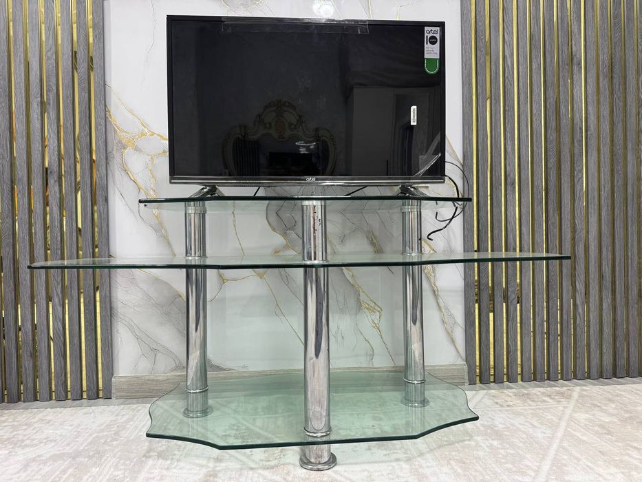 Televizo'r va pastavka