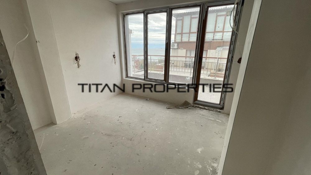 Продава се Четиристаен апартамент в Бургас, Сарафово - 155 кв.м за 1059 €/кв.м - Снимка #6