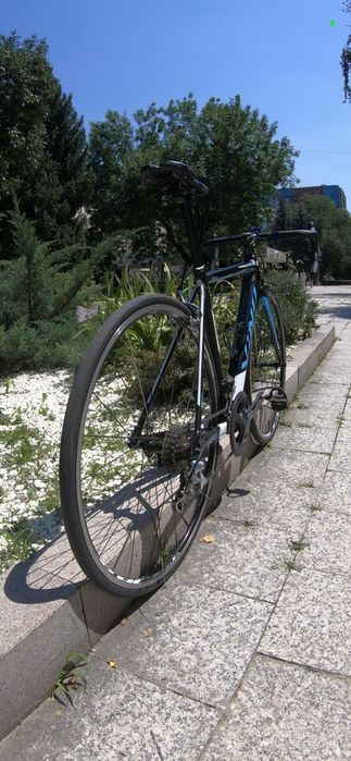 Шоссейный велосипед Vino Rd100