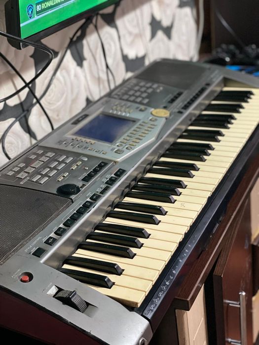 Синтизатор Пср 1000