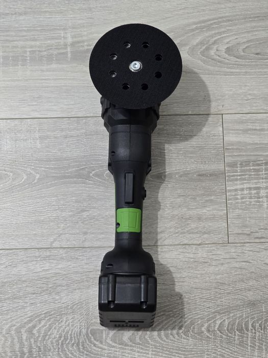 Polizor fără fir 21V 900W – Orbital, Motor fără perii, 2 Baterii