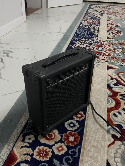 Электро-акустический гитара