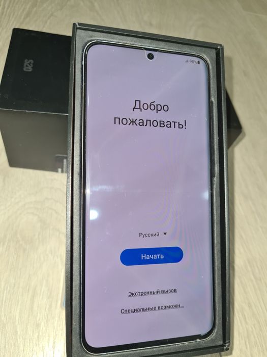 Продам SAMSUNG  S20