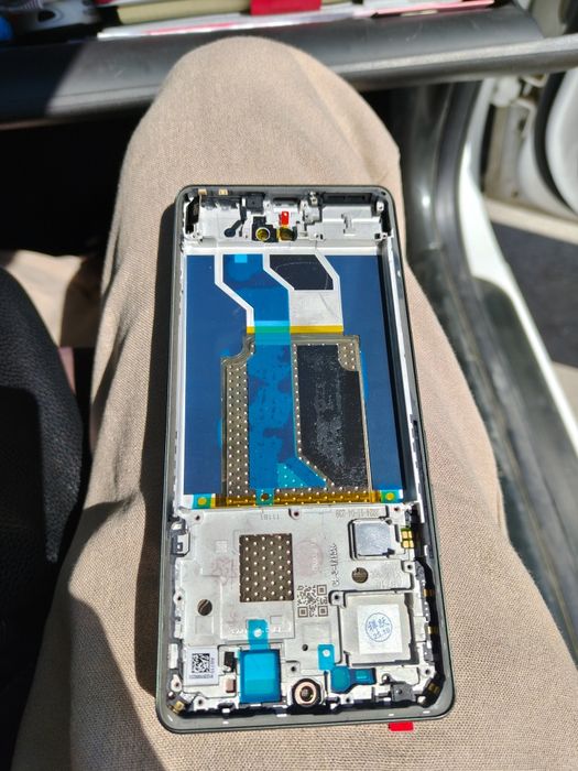 Realme gt6 (neo).