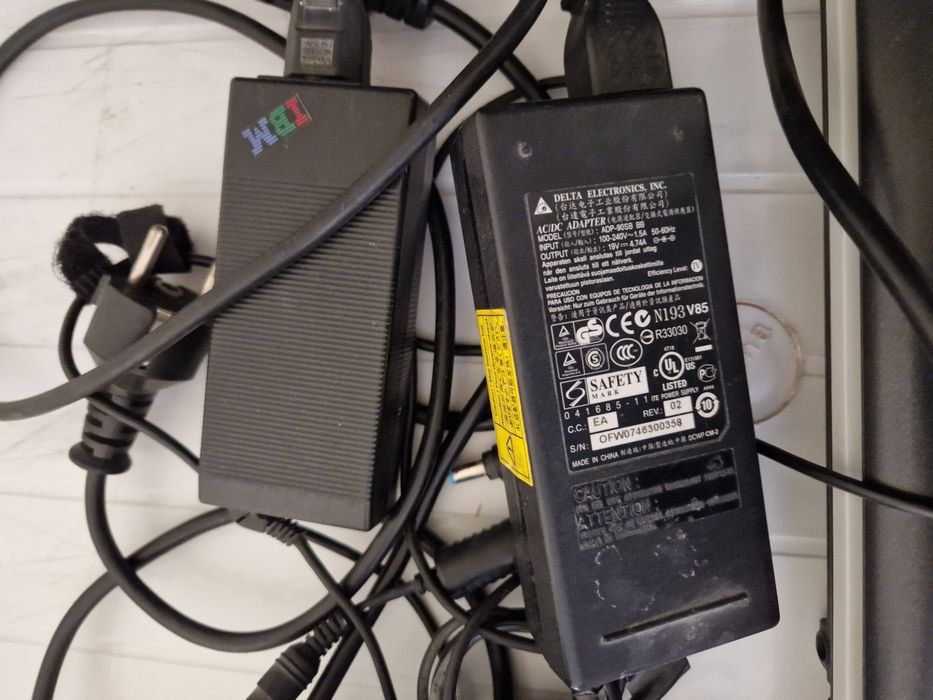 Лаптоп ThinkPad R40e