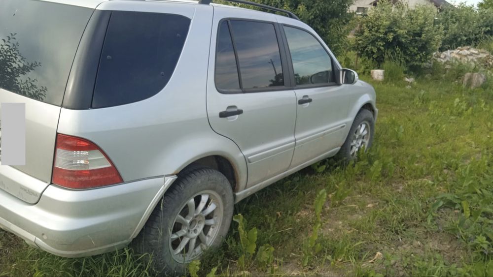 MERCEDES-BENZ ML-Class 2004 — imagine 3