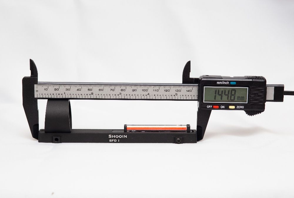 БЪРЗОМЕР, бързомерец за гладкоцевно оръжие и вентилирана мерна линия.