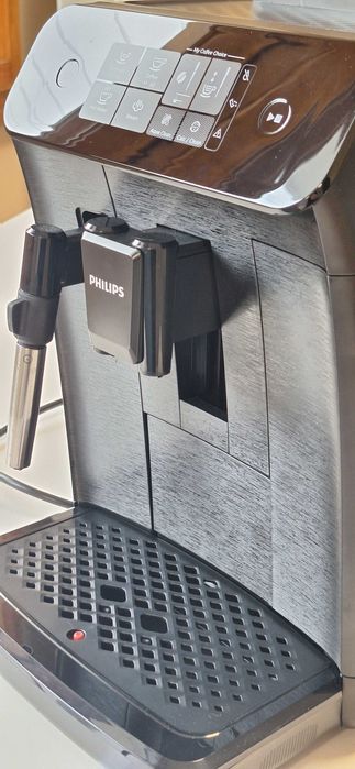 Кафеавтомат Philips 800 Series EP0820 - НА ЕДИН МЕСЕЦ
