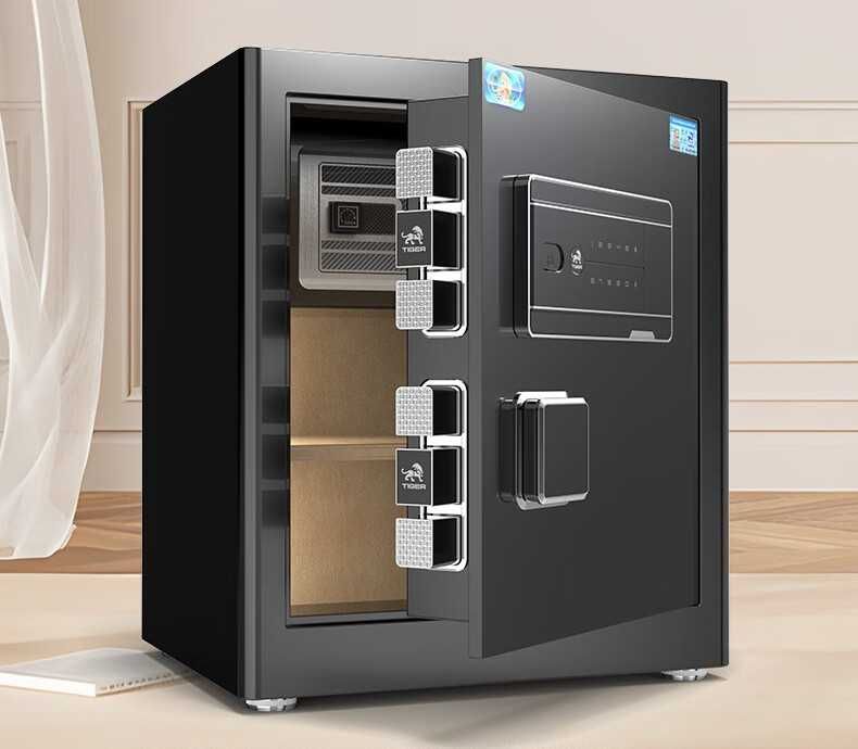 Сейфы с паролям и с замком в наличии\Большие сейфы в наличии