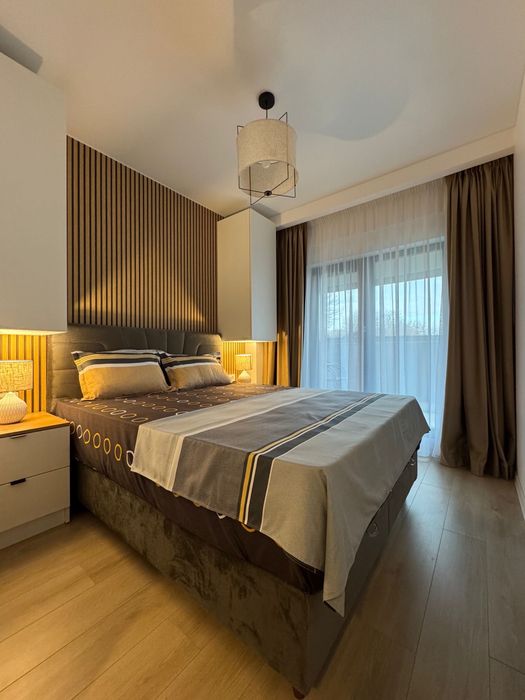 Inchiriez apartament doua camere