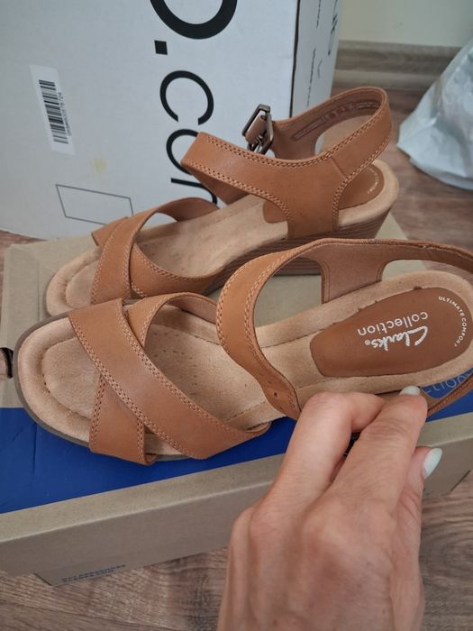 Сандали на платформа Clarks