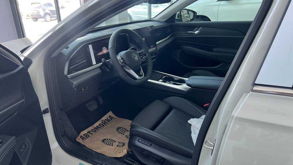 volkswagen Passat pro