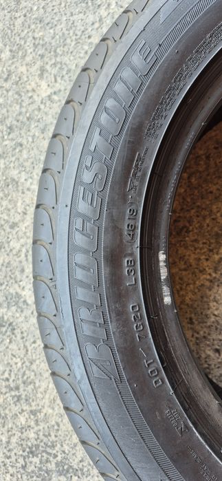 4 anvelope vara runflat ca noi Bridgestone 205/60/16.Pretul este pe bucata.