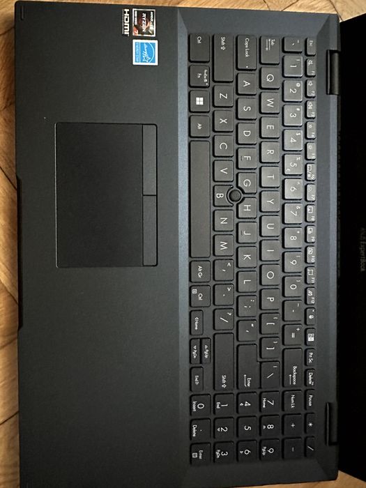 ASUS ExpertBook L2 Ryzen 7 5825U 16GB/512GB 15.6" FHD – cutie+încărcător original