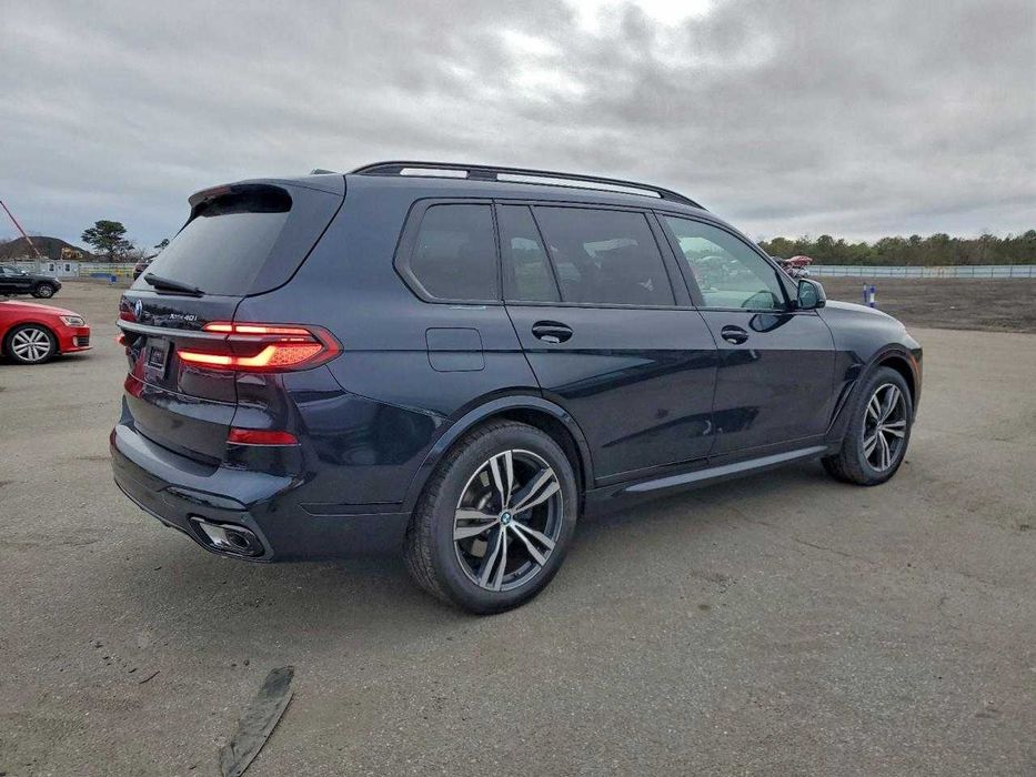 BMW X7 xDrive40i 2024
