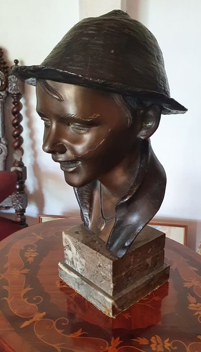 Statuetă Bronz *** vintage / antic / vechi / retro ***