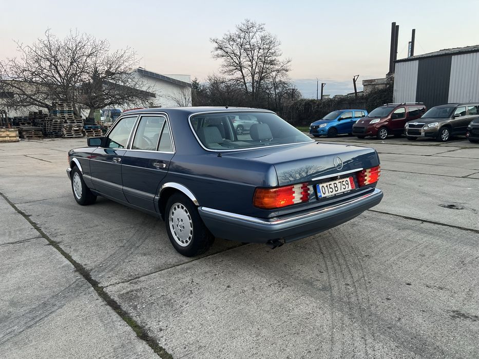Mercedes Benz W126 300SE