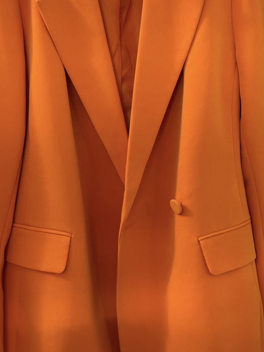 Чисто ново дамско сако - оранжево