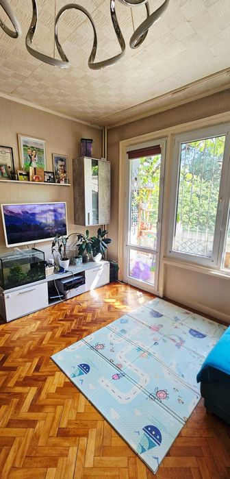 Продава се Тристаен апартамент в София, Надежда 2 - 75 кв.м за 2200 €/кв.м - Снимка #12