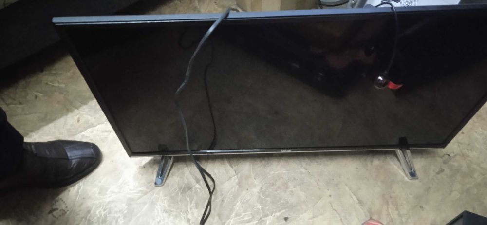 Телевизор Artel 32 " и СМАРТ андроид 12 приставка