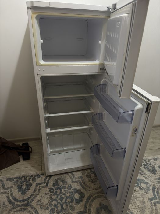 Б/У холодильник