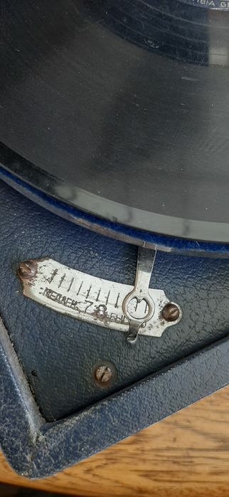 Patefon interbelic de colecție