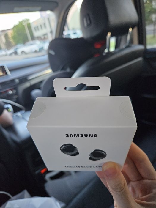 Наушники Samsung Galaxy Buds Core