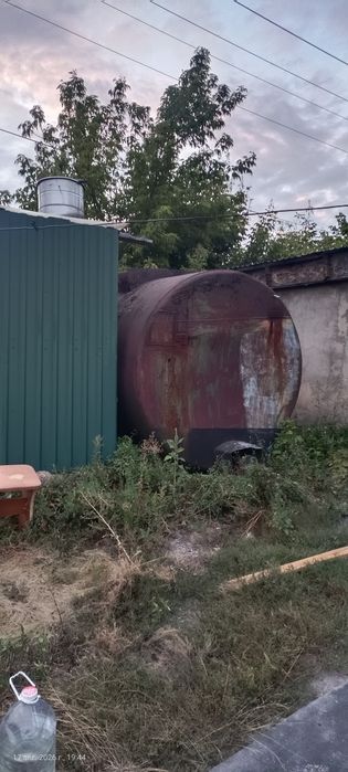 Продам емкость, бочку 7куб