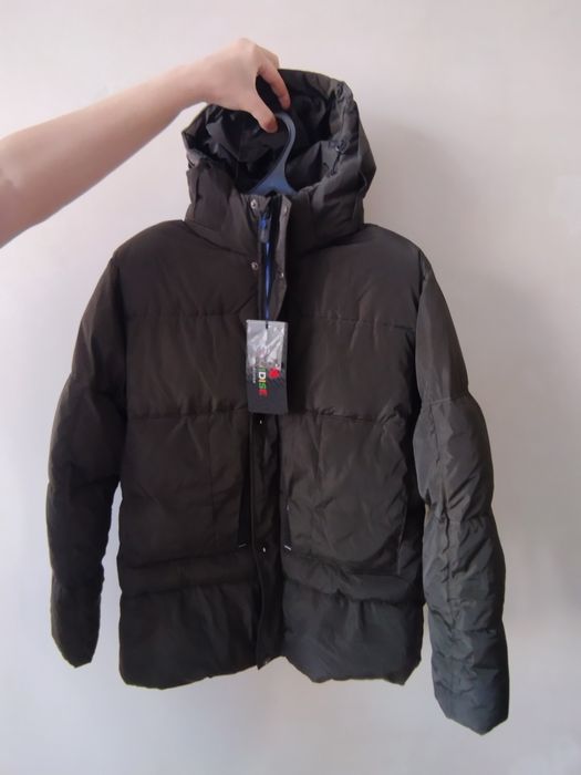 Куртка новая теплая.Зима