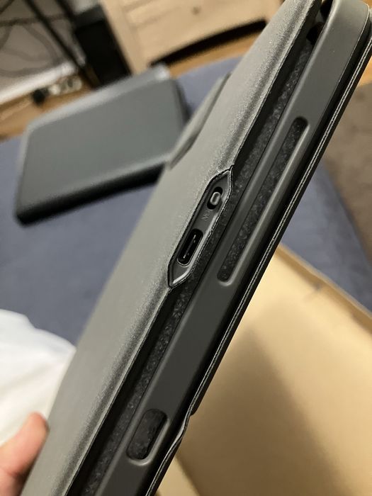 Husă Ipad Pro sau Air de 13 sau 12,9 inch, model Chesona, wireless, Sigilată