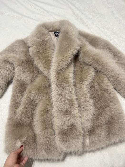 Продам эко шубу , очень красивая, теплая