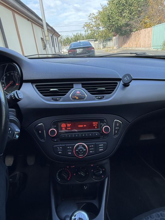 Opel corsa-e 1.4, Benzina, 90CP 2015
