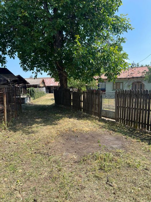Casa batraneasca de vanzare Ceptura de Jos