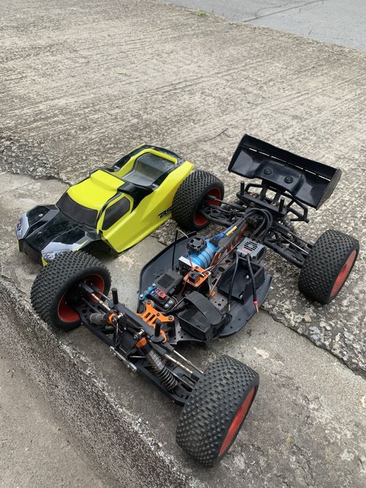 Hpi Trophy Truggy Flux